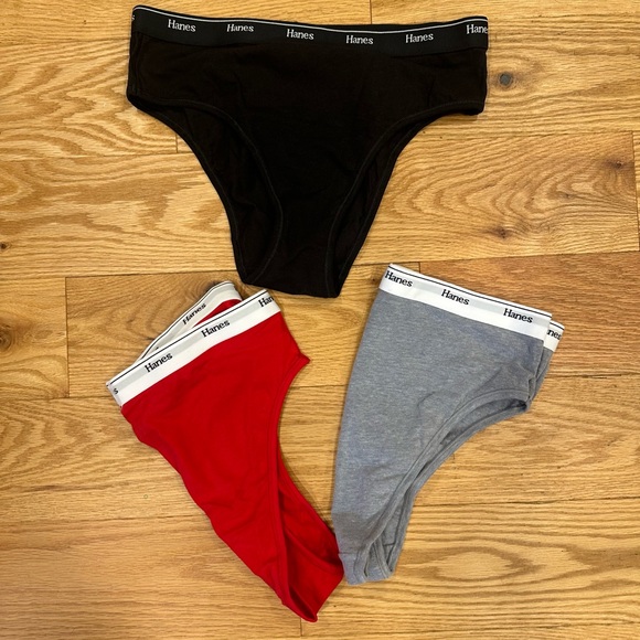 Hanes Men's Briefs - 6 pair - Picture 4 of 8